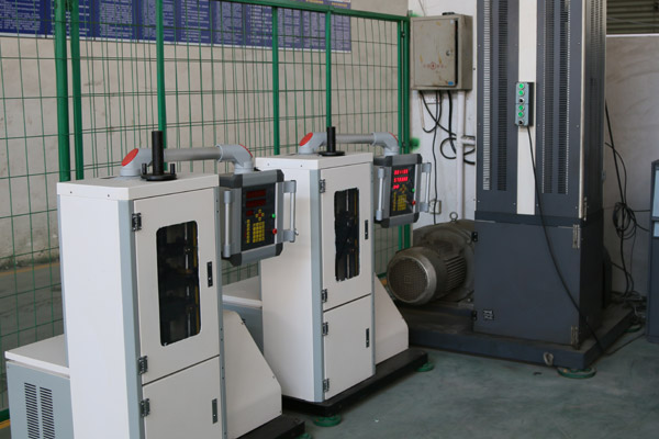 彈簧(huáng)疲勞試驗機