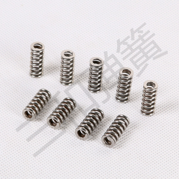 不鏽(xiù)鋼彈簧的(de)制備方法(fǎ)